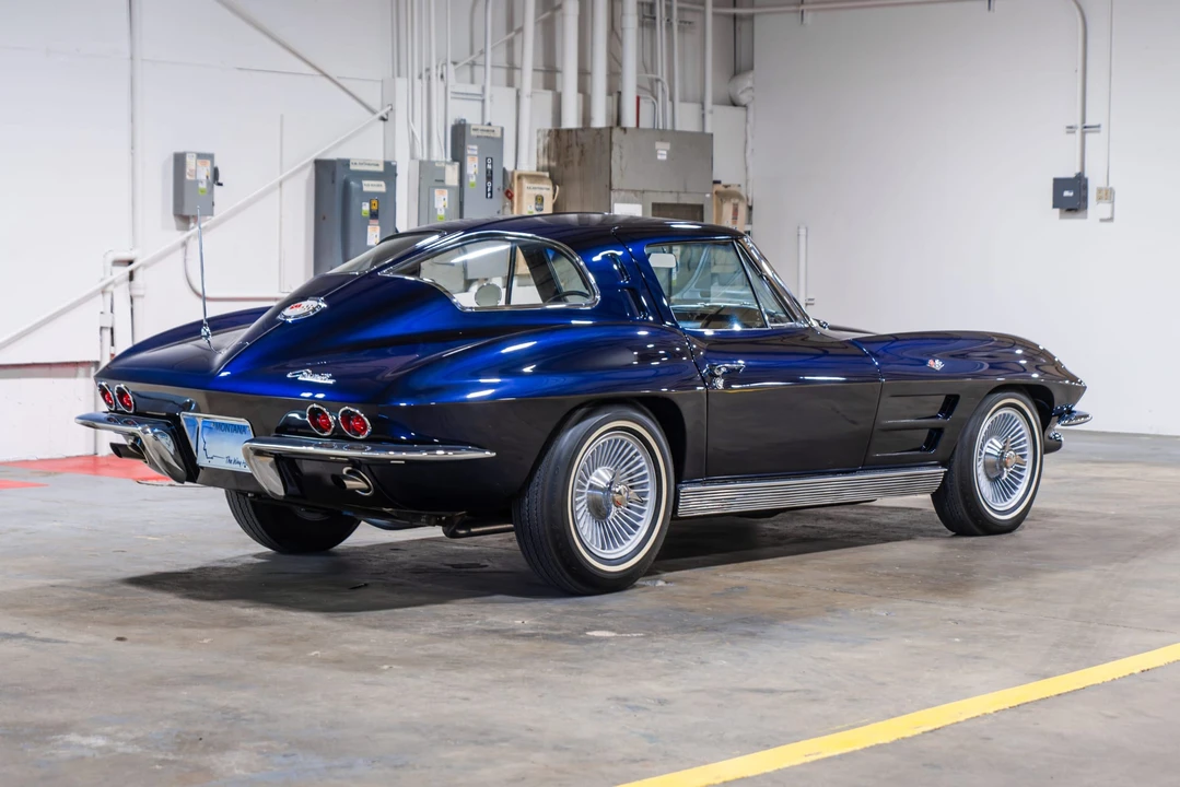1963 Chevrolet Corvette C2 - Image 30 of 31