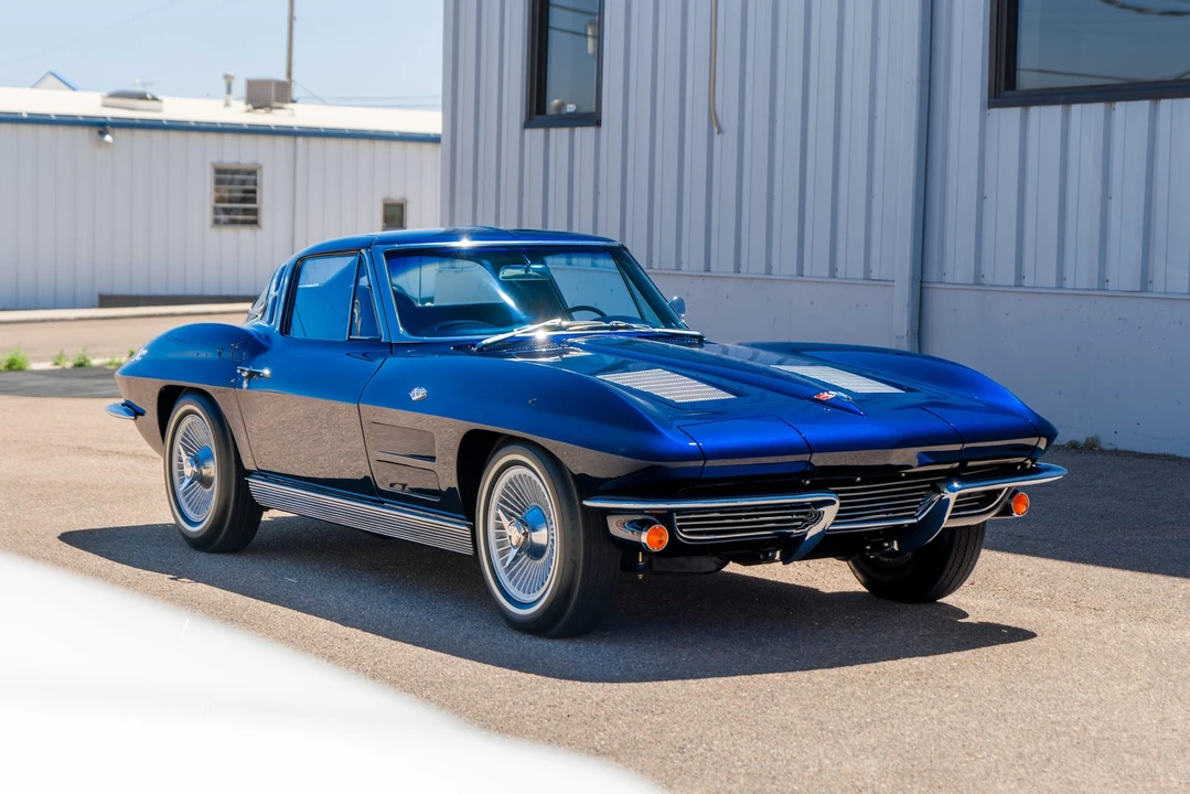 1963 Chevrolet Corvette C2 - Image 18 of 31
