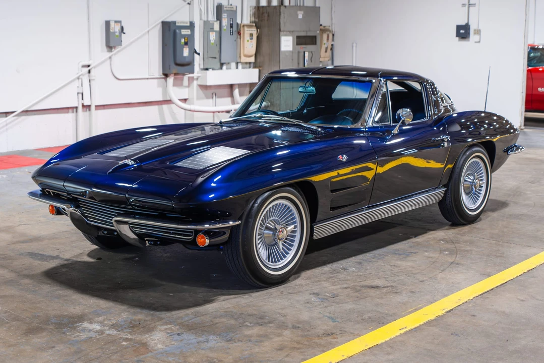 1963 Chevrolet Corvette C2 - Image 4 of 31