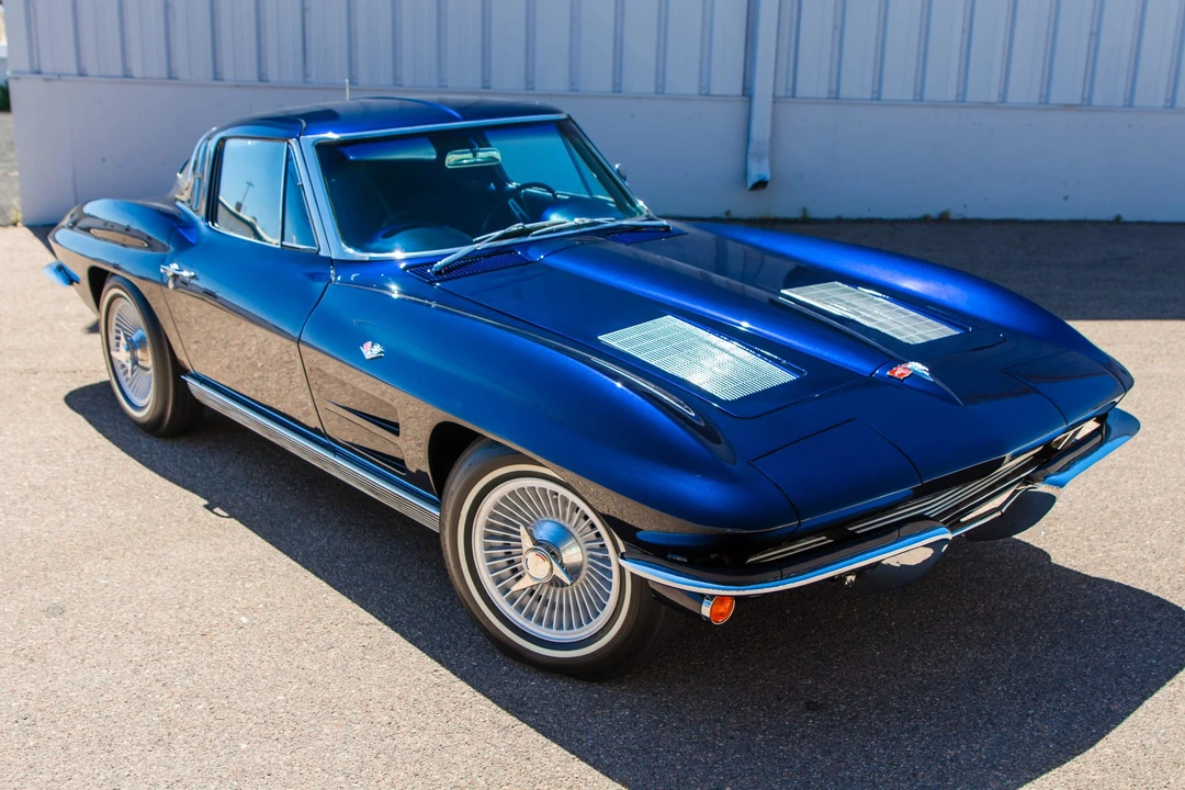 1963 Chevrolet Corvette C2 - Image 19 of 31