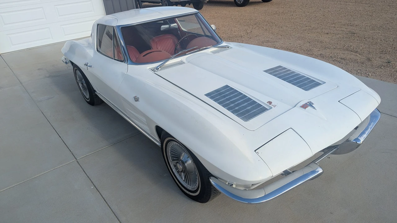 1963 Chevrolet Corvette C2 - Image 6 of 31