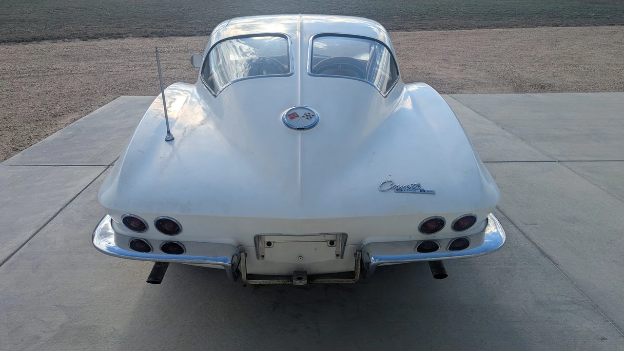 1963 Chevrolet Corvette C2 - Image 12 of 31