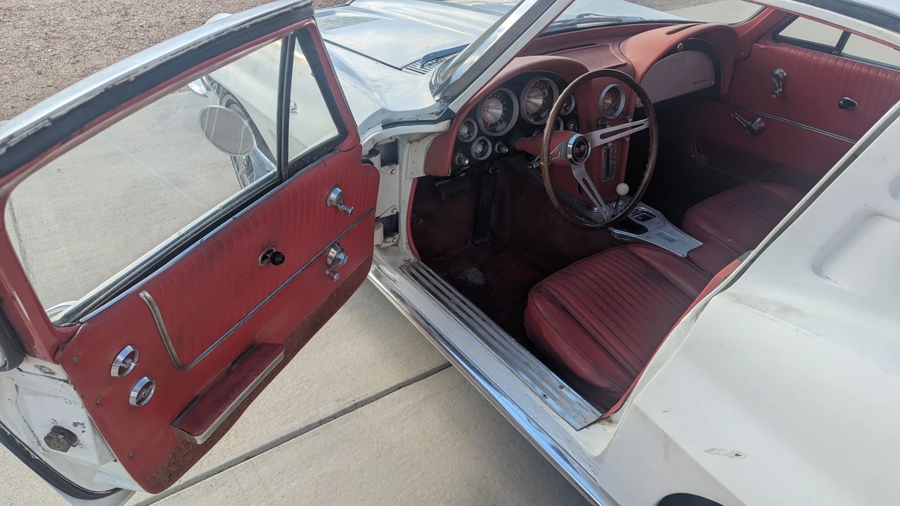 1963 Chevrolet Corvette C2 - Image 24 of 31