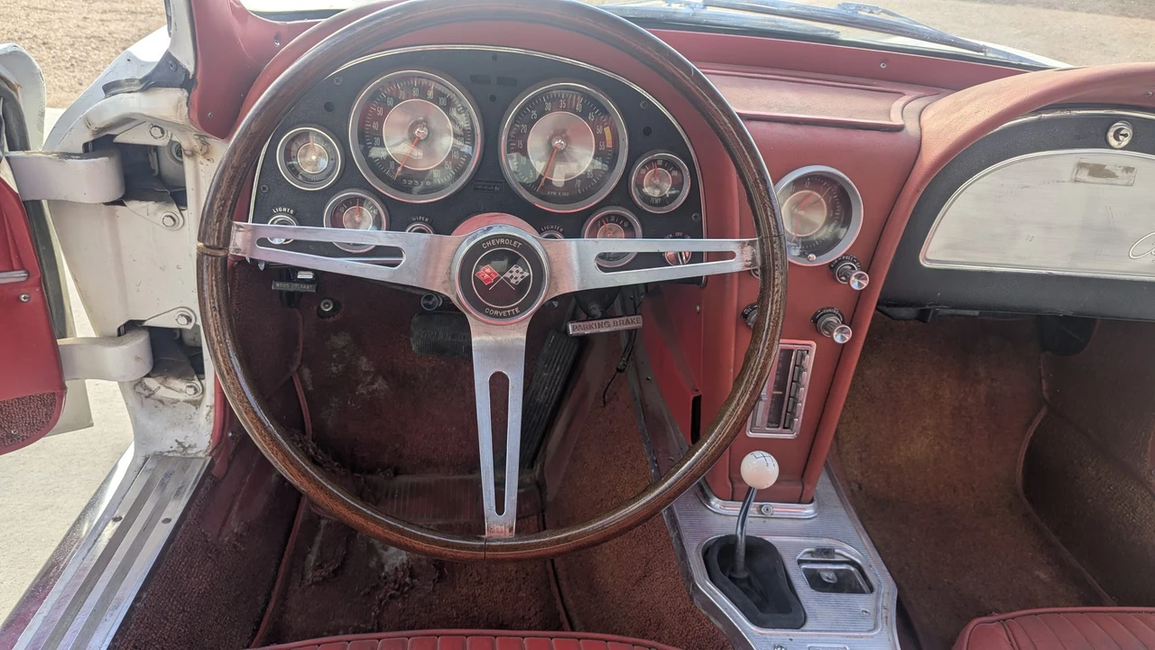 1963 Chevrolet Corvette C2 - Image 31 of 31