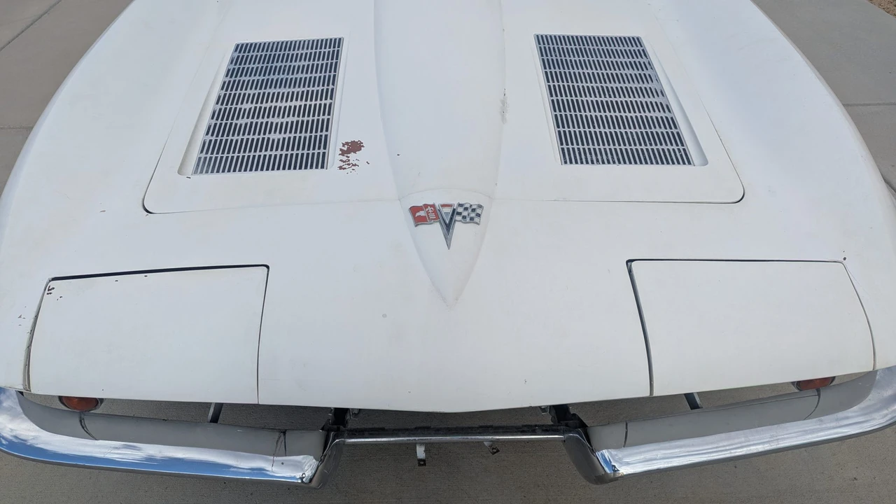 1963 Chevrolet Corvette C2 - Image 19 of 31