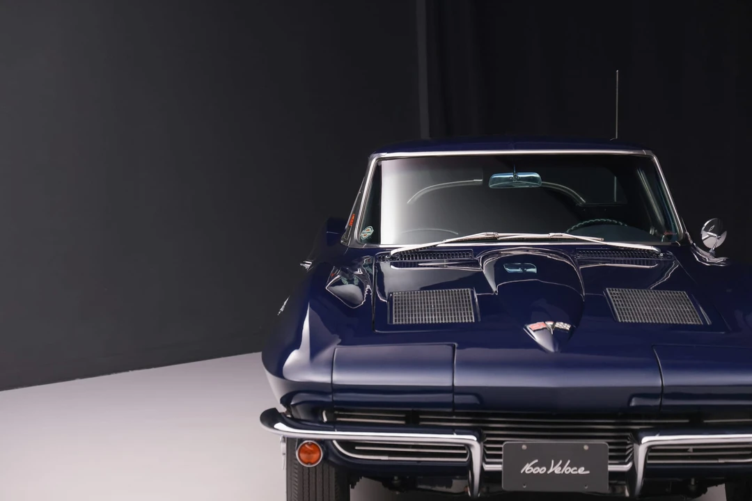 1963 Chevrolet Corvette C2 - Image 12 of 31