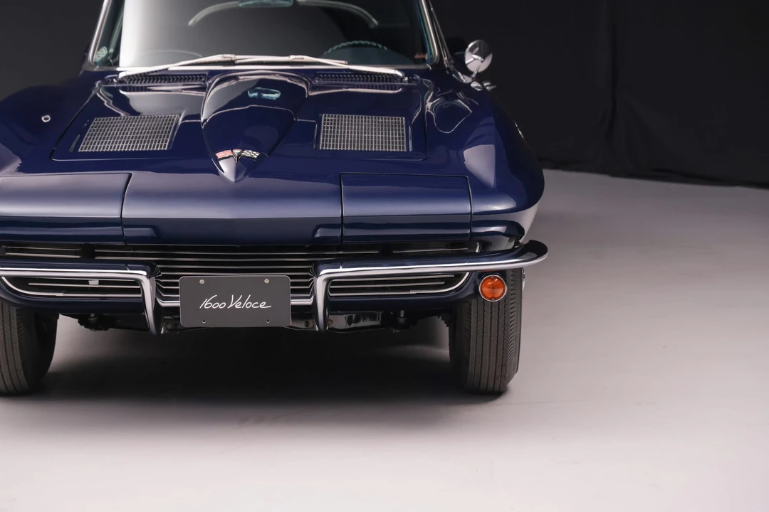 1963 Chevrolet Corvette C2 - Image 15 of 31