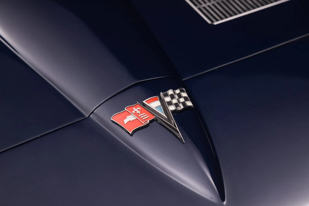 1963 Chevrolet Corvette C2 - Image 19 of 31