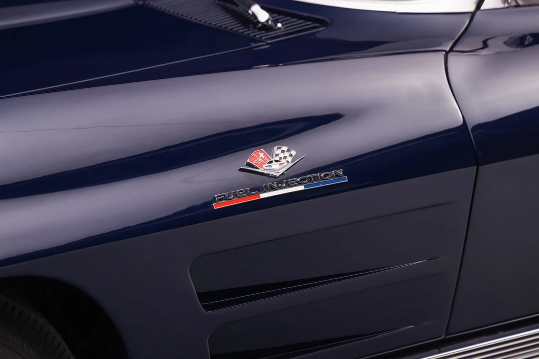 1963 Chevrolet Corvette C2 - Image 25 of 31