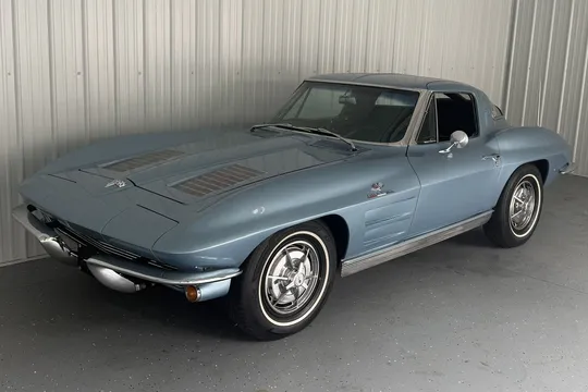 1963 Chevrolet Corvette C2 Split-Window Coupe L84