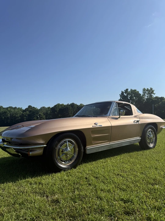 1963 Chevrolet Corvette C2 - Image 2 of 31