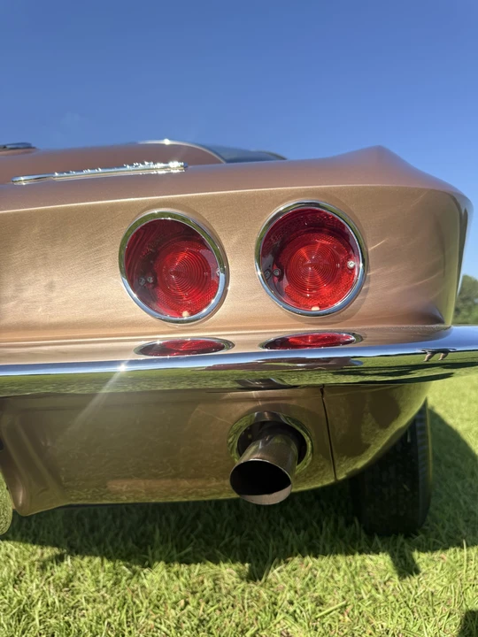 1963 Chevrolet Corvette C2 - Image 30 of 31