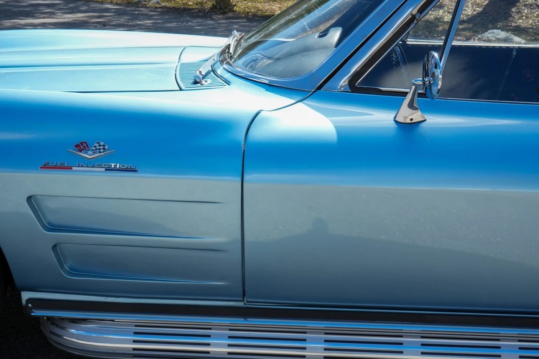 1963 Chevrolet Corvette C2 - Image 19 of 31
