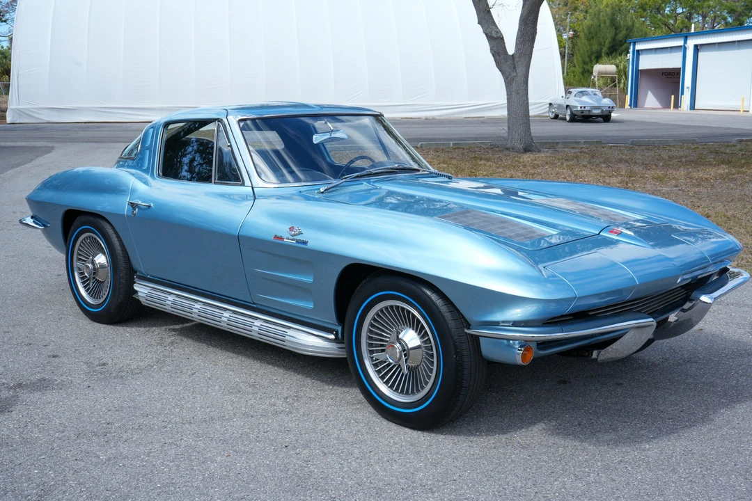 1963 Chevrolet Corvette C2 - Image 8 of 31