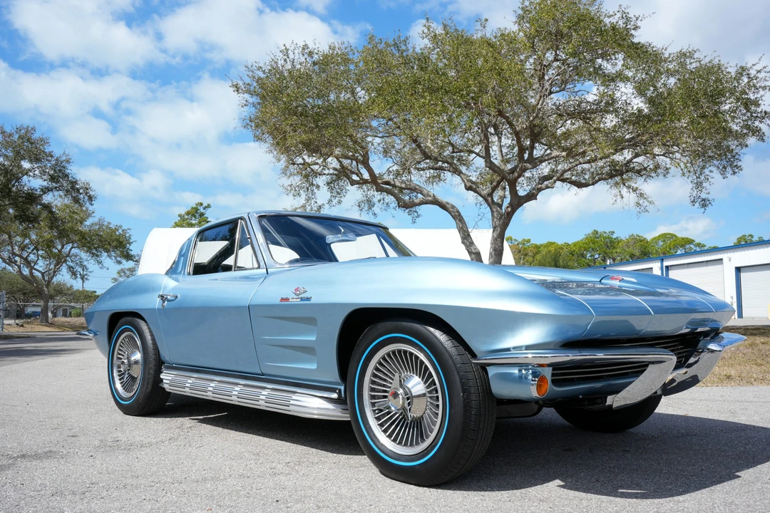 1963 Chevrolet Corvette C2 - Image 10 of 31