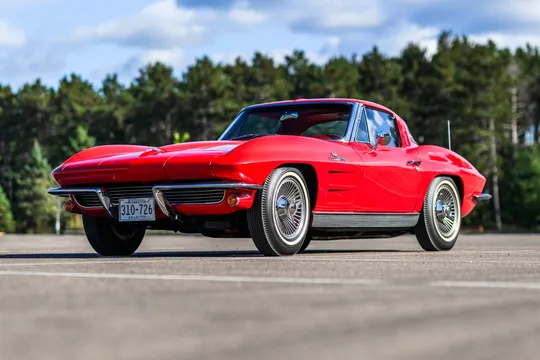 1963 Chevrolet Corvette Split-Window Coupe L84 327/360 Fuelie