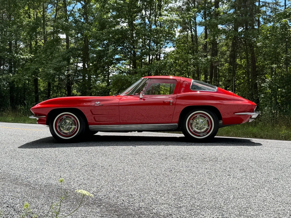 1963 Chevrolet Corvette C2 - Image 20 of 31