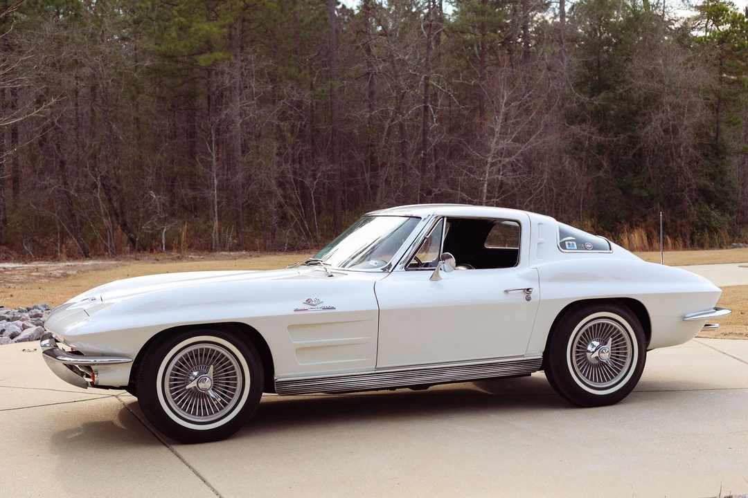 1963 Chevrolet Corvette C2 - Image 8 of 31