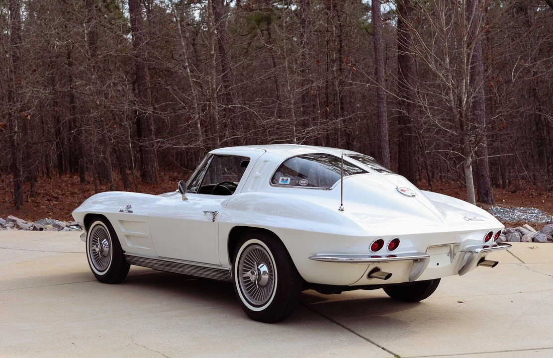 1963 Chevrolet Corvette C2 - Image 12 of 31