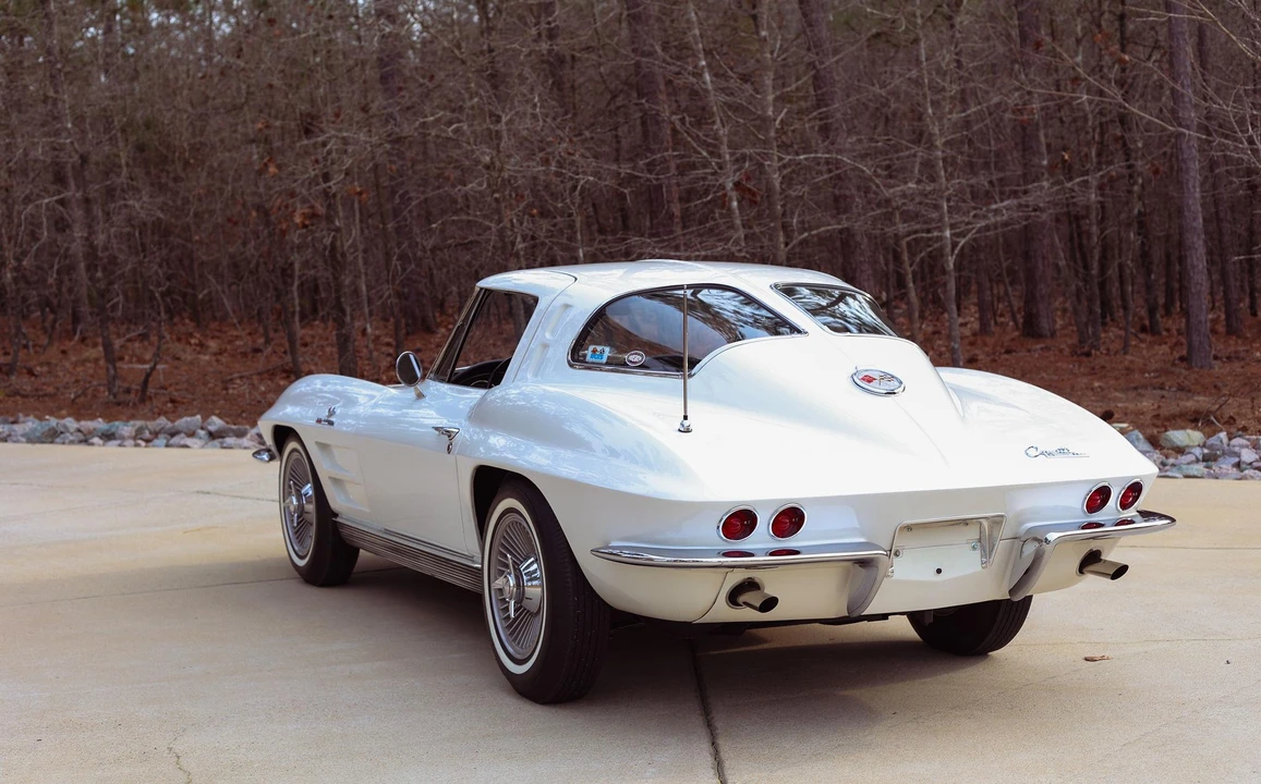1963 Chevrolet Corvette C2 - Image 13 of 31