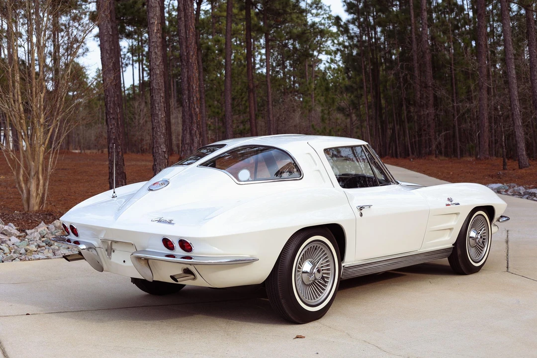 1963 Chevrolet Corvette C2 - Image 18 of 31