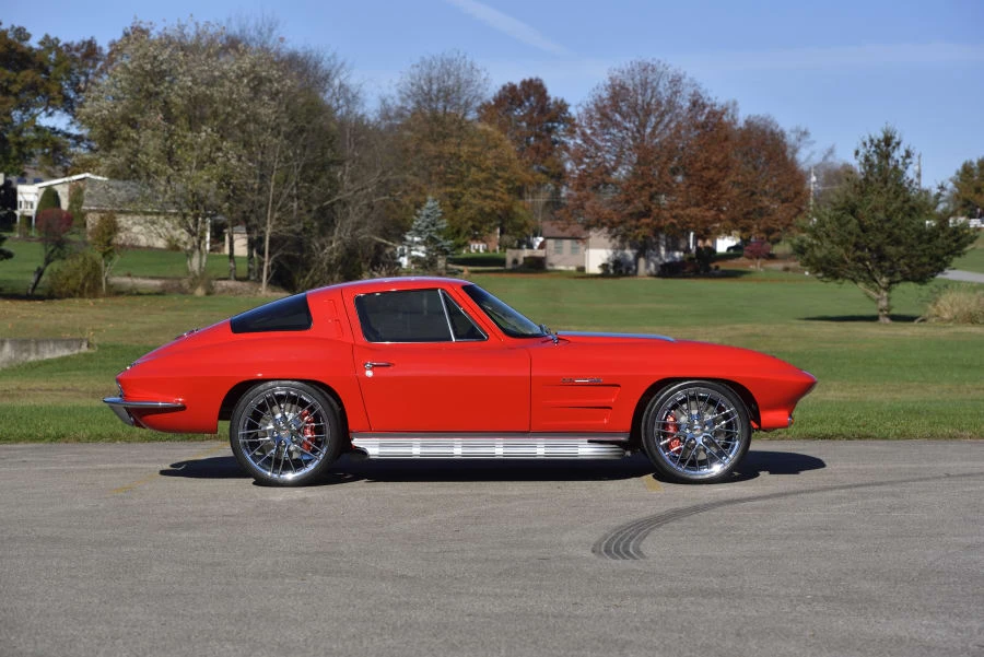 1963 Chevrolet Corvette C2 - Image 2 of 30
