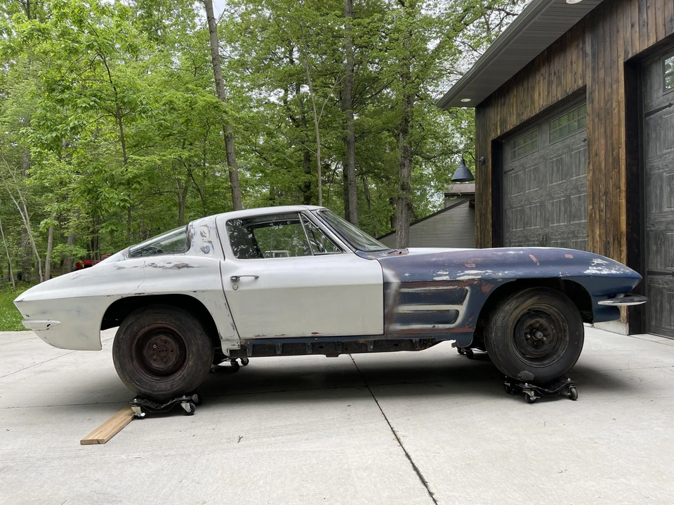 1963 Chevrolet Corvette C2 - Image 12 of 31