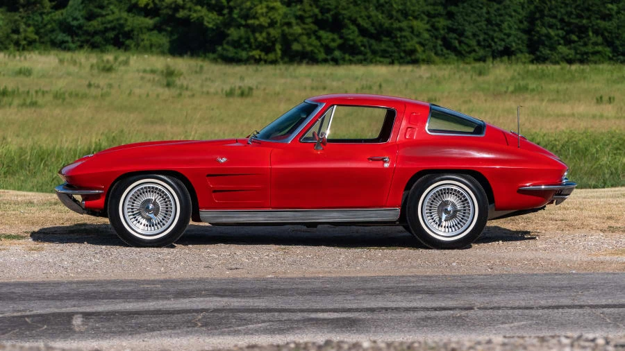1963 Chevrolet Corvette C2 - Image 2 of 12