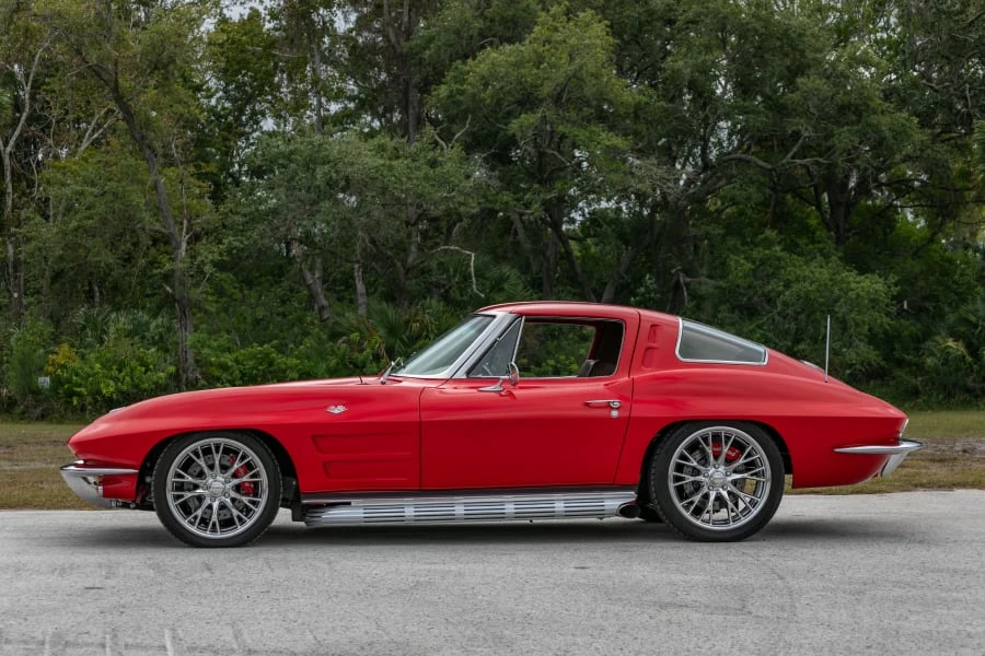 1963 Chevrolet Corvette C2 - Image 2 of 31