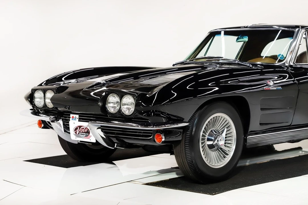 1963 Chevrolet Corvette C2 - Image 11 of 31