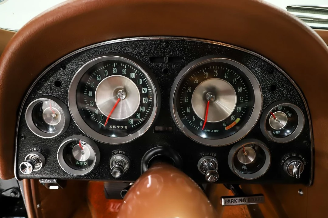 1963 Chevrolet Corvette C2 - Image 17 of 31