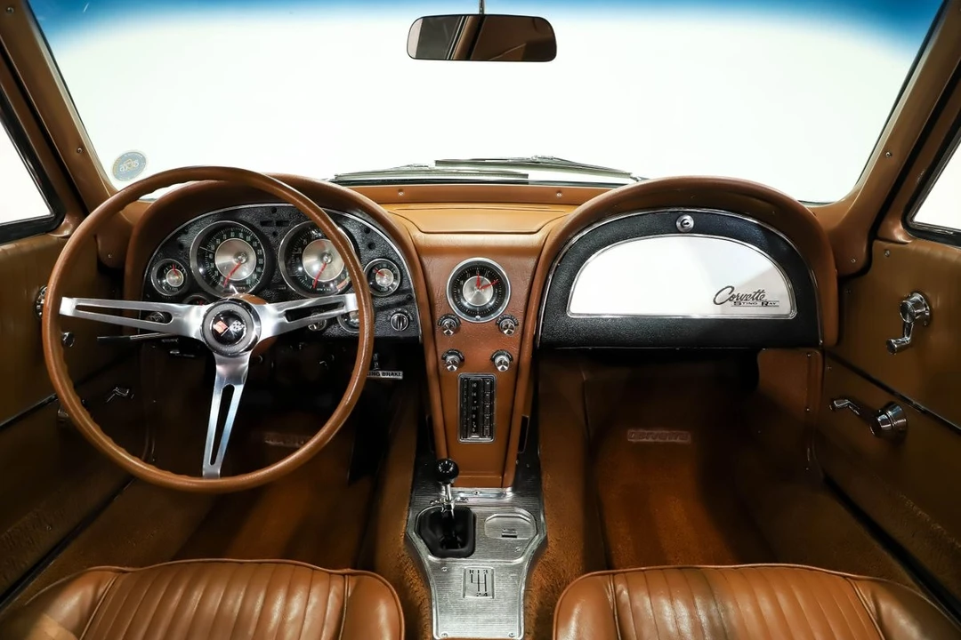 1963 Chevrolet Corvette C2 - Image 27 of 31