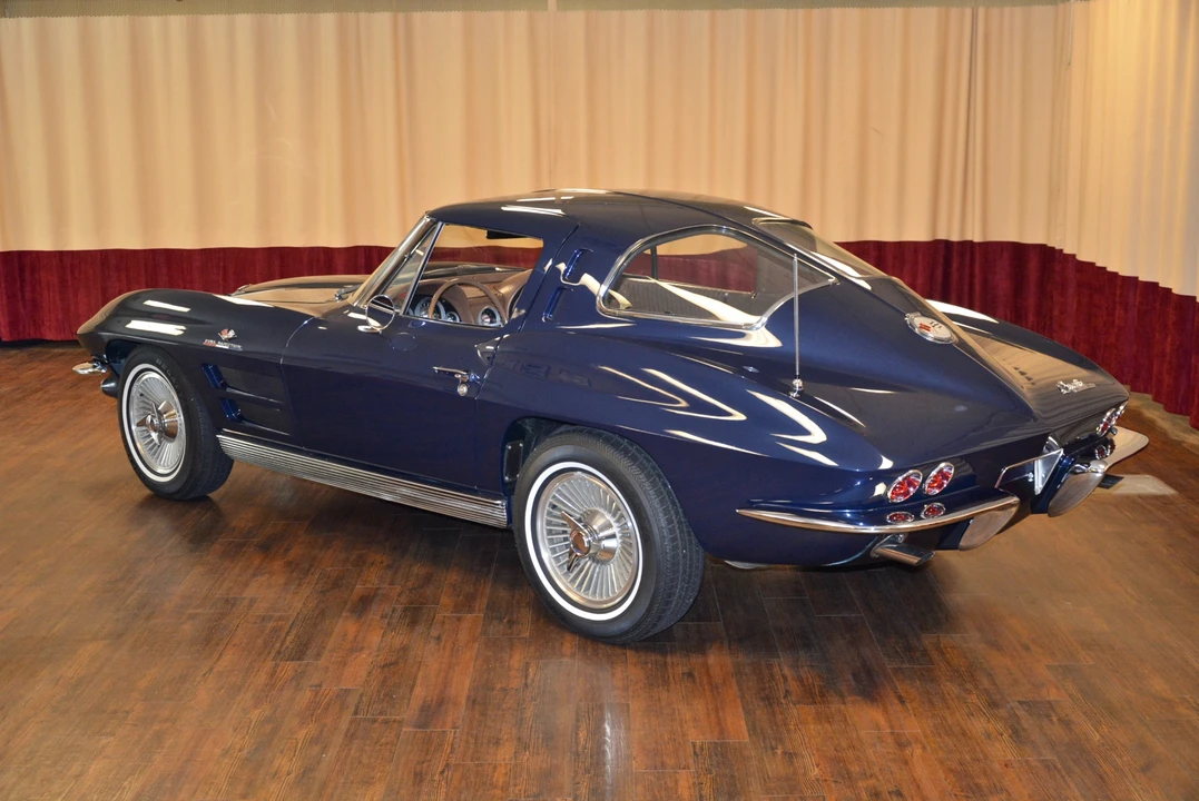 1963 Chevrolet Corvette C2 - Image 4 of 31