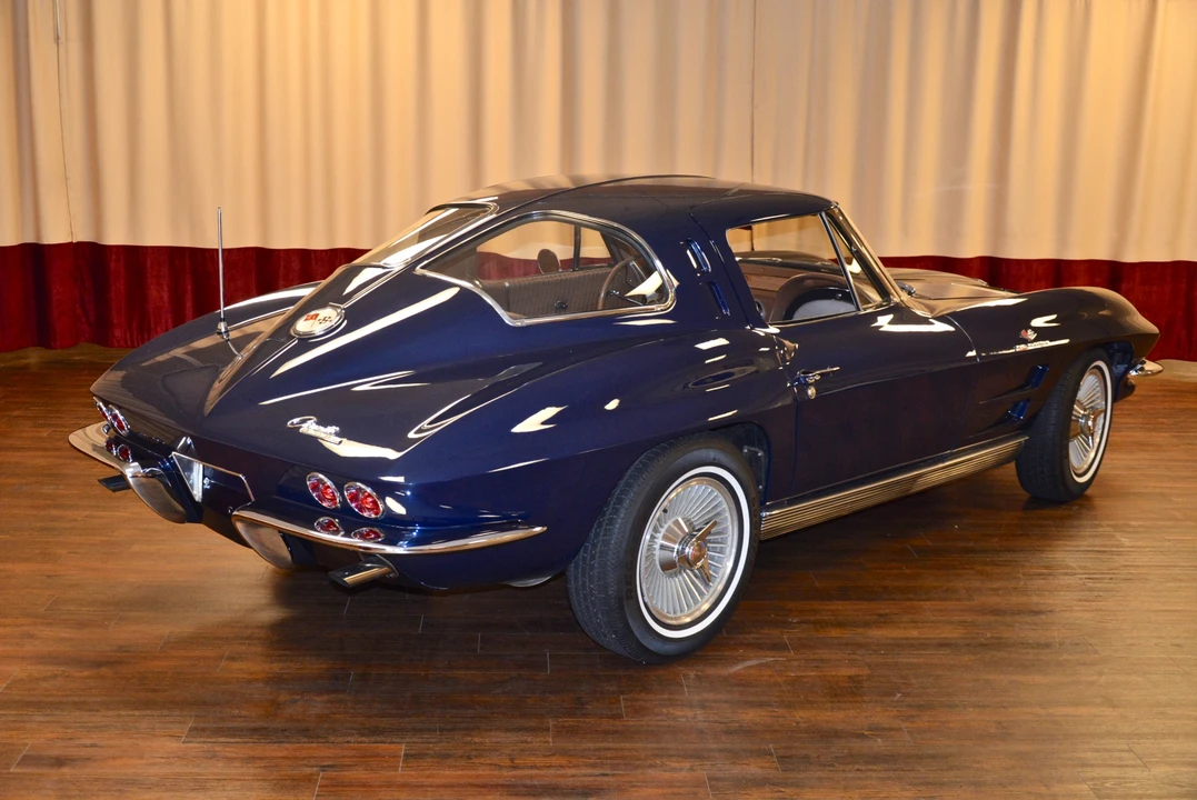 1963 Chevrolet Corvette C2 - Image 12 of 31