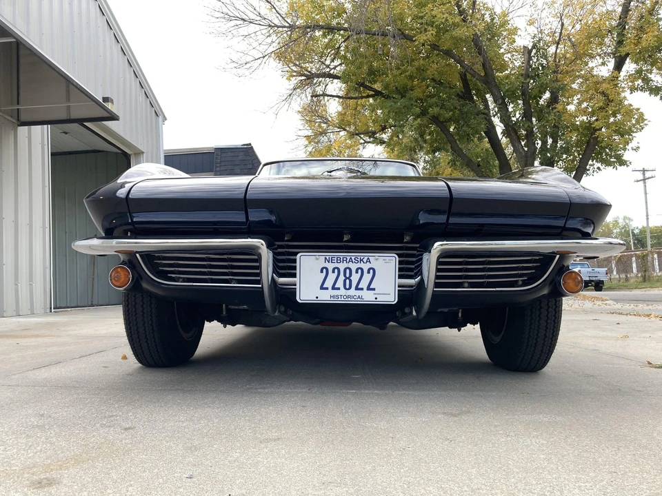 1963 Chevrolet Corvette C2 - Image 6 of 31