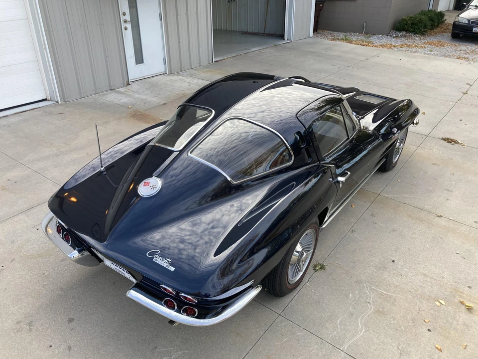1963 Chevrolet Corvette C2 - Image 19 of 31