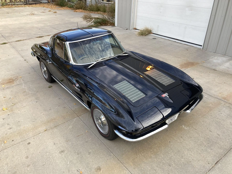1963 Chevrolet Corvette C2 - Image 24 of 31
