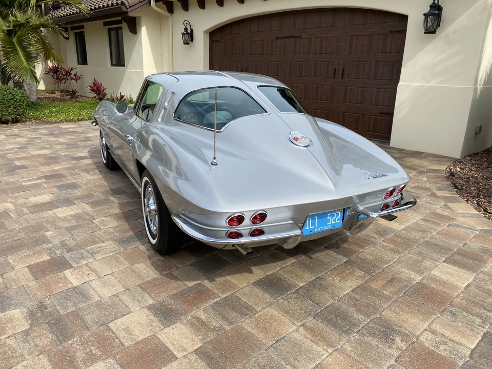 1963 Chevrolet Corvette C2 - Image 8 of 31