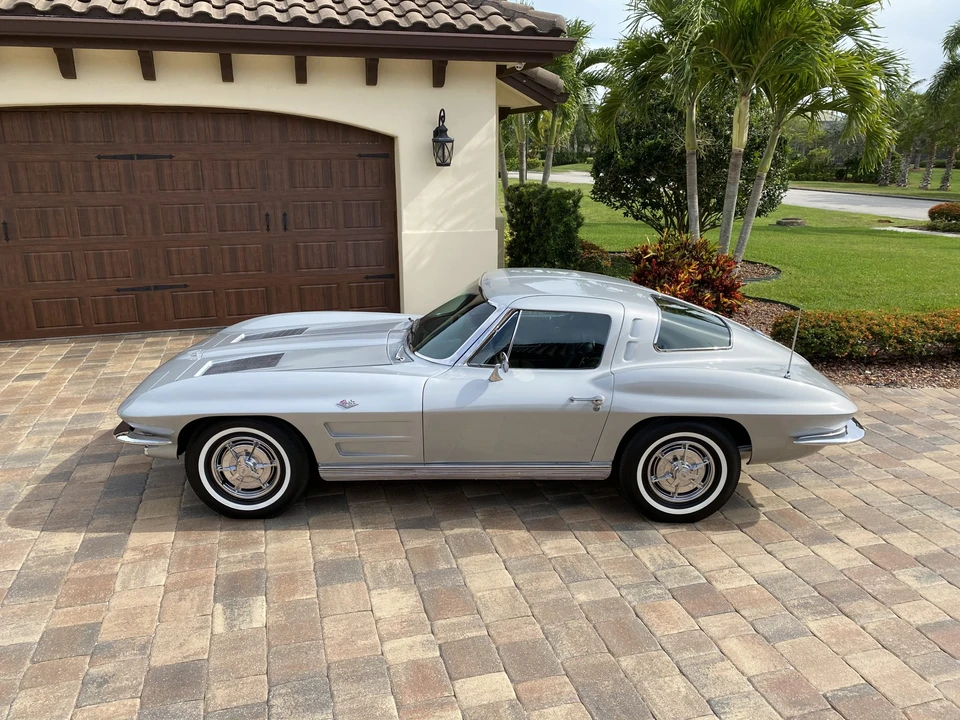 1963 Chevrolet Corvette C2 - Image 5 of 31