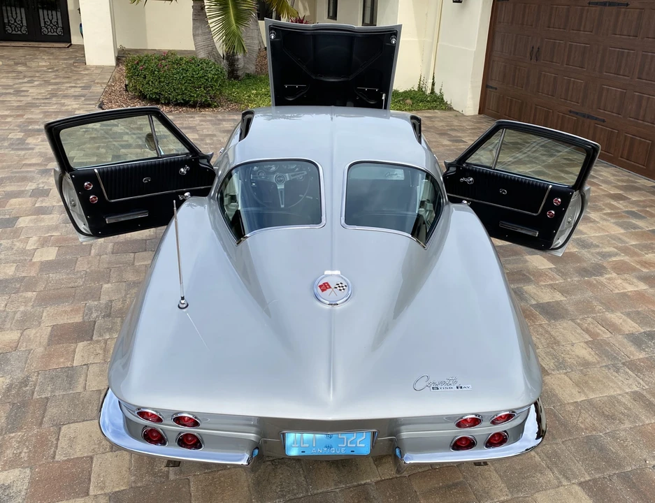 1963 Chevrolet Corvette C2 - Image 22 of 31