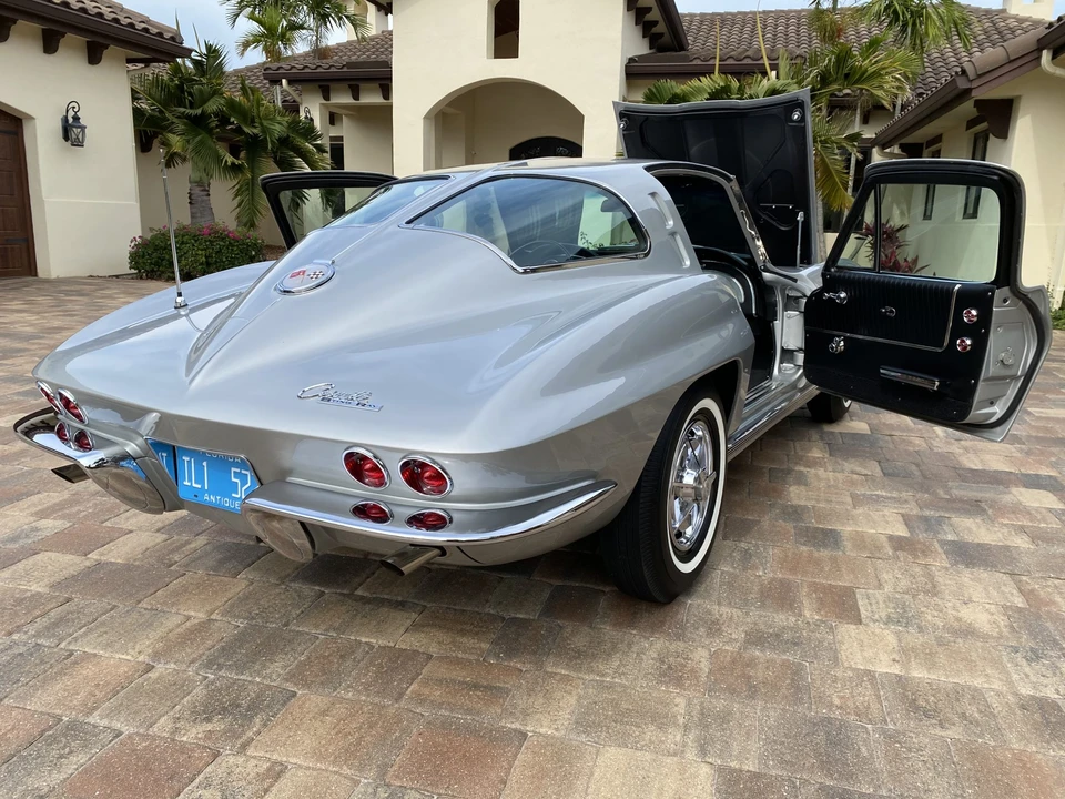 1963 Chevrolet Corvette C2 - Image 23 of 31