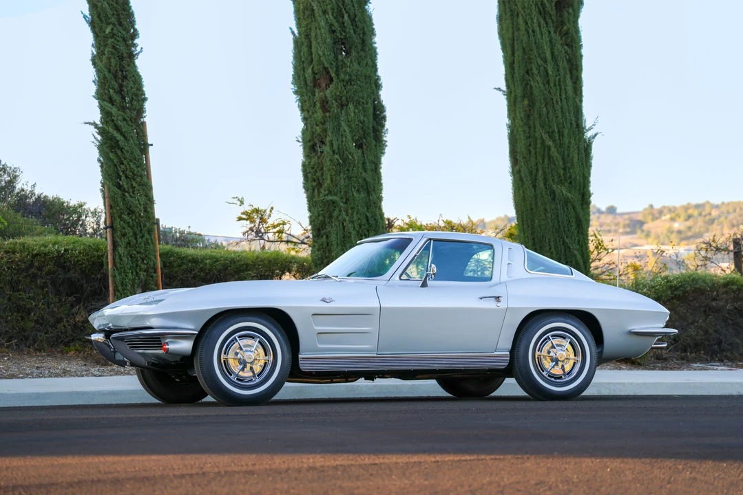 1963 Chevrolet Corvette C2 - Image 29 of 31