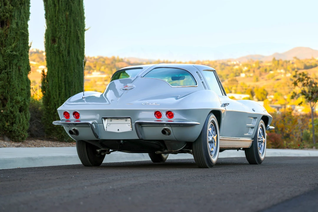1963 Chevrolet Corvette C2 - Image 14 of 31