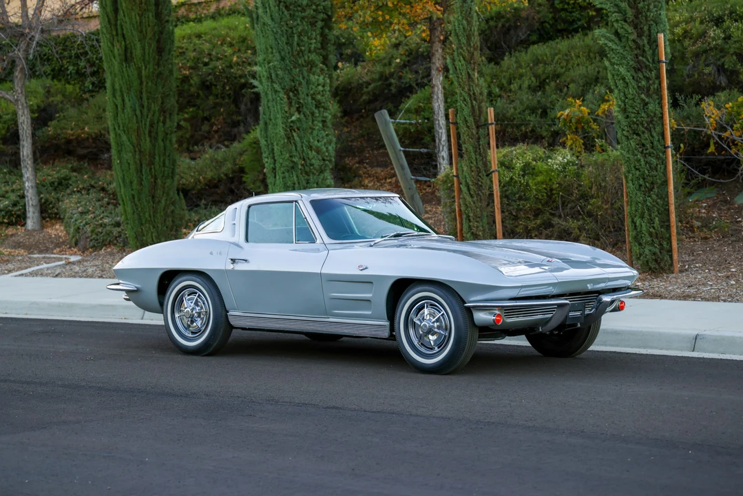 1963 Chevrolet Corvette C2 - Image 23 of 31