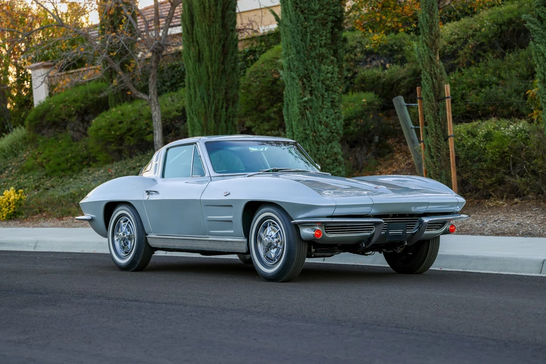 1963 Chevrolet Corvette C2 - Image 24 of 31