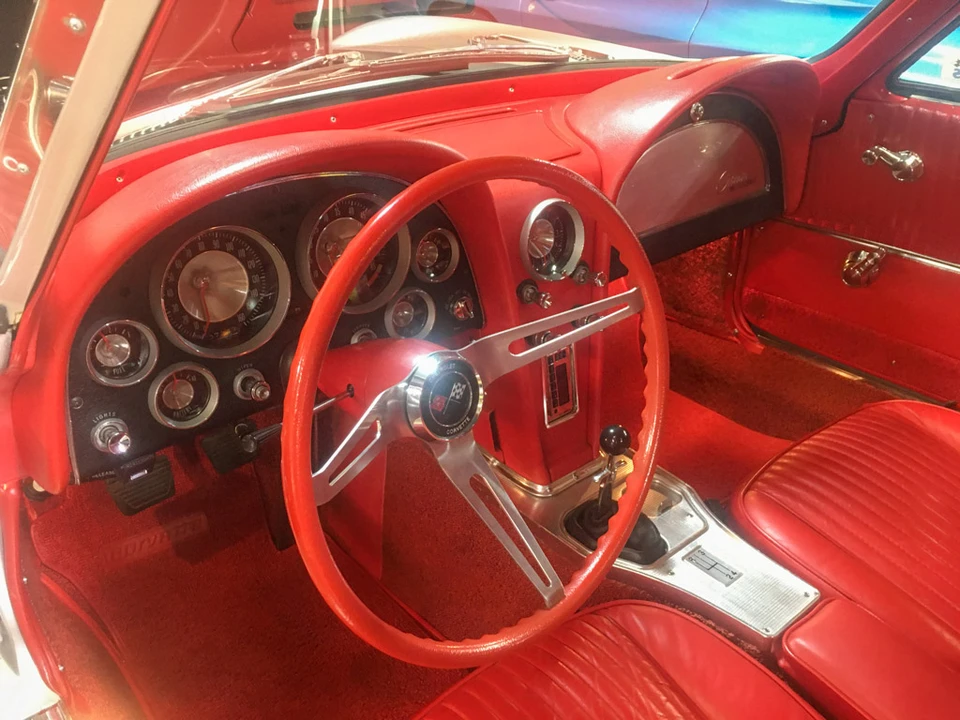 1963 Chevrolet Corvette C2 - Image 22 of 31