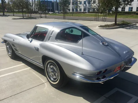 1963 Chevrolet Corvette C2 - Image 4 of 31