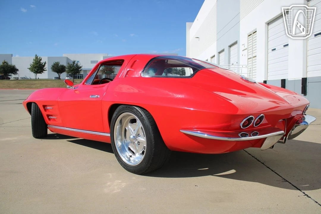1963 Chevrolet Corvette C2 - Image 12 of 21