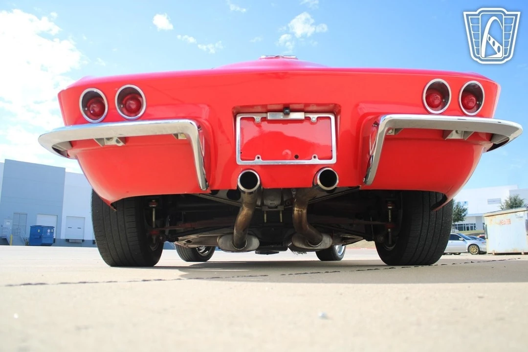 1963 Chevrolet Corvette C2 - Image 16 of 21