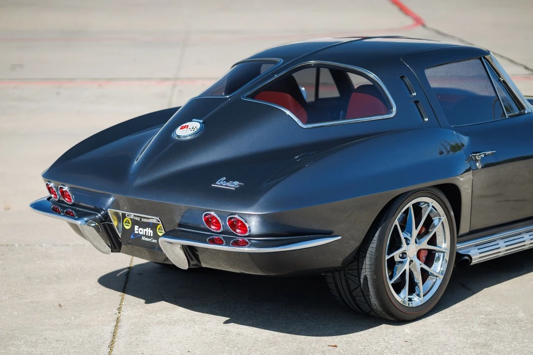 1963 Chevrolet Corvette C2 - Image 19 of 21